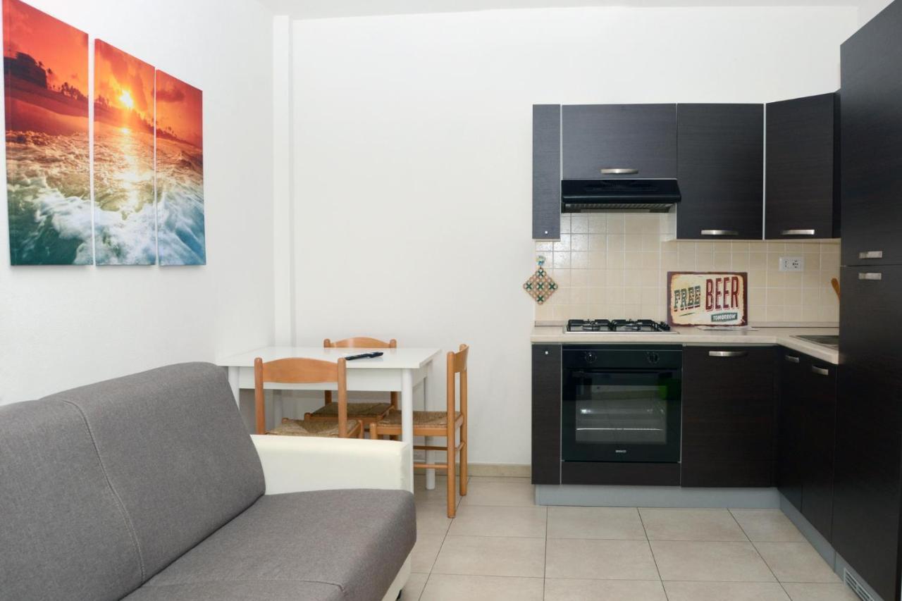 Appartamenti Fronte Mare Siniscola Exteriör bild